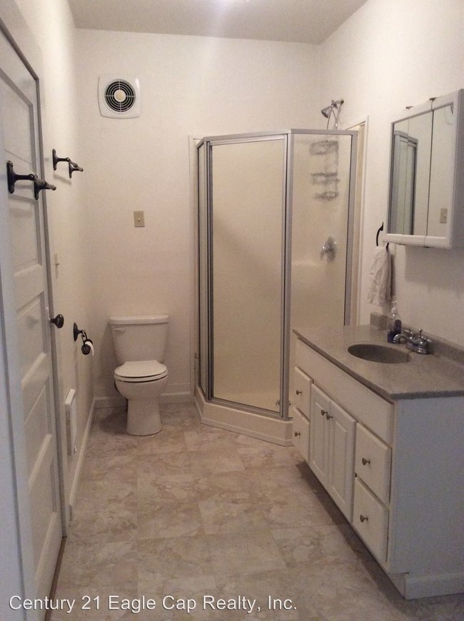 Foto del edificio - 2 br, 1 bath House - 2403 Depot Street