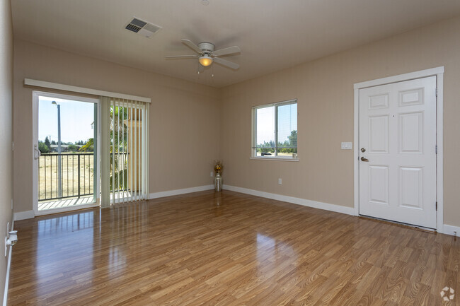 Foto del interior - Axis at Compass Pointe