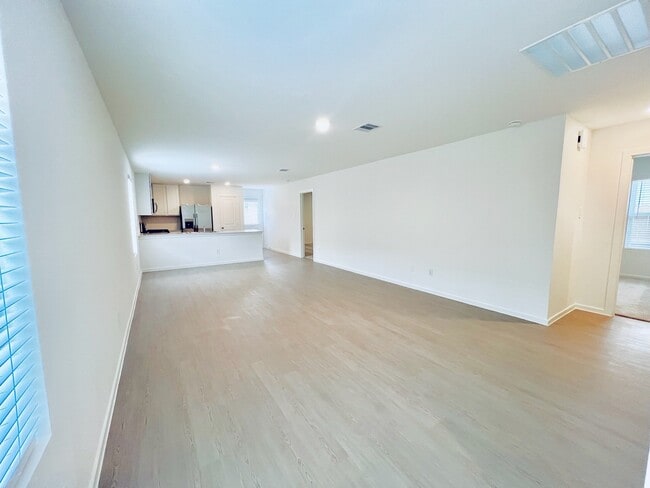 Building Photo - 1379 Diamond Carnation Dr