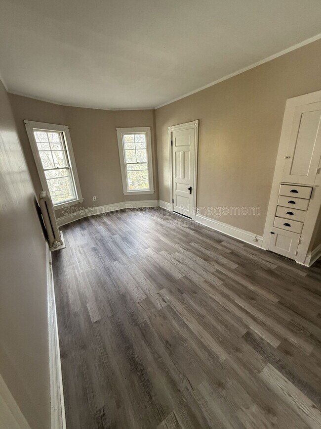 Foto del edificio - 40 Pleasant St