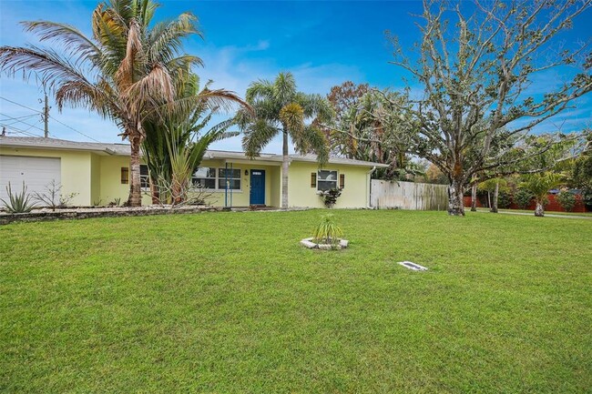 Building Photo - 641 San Salvador Dr