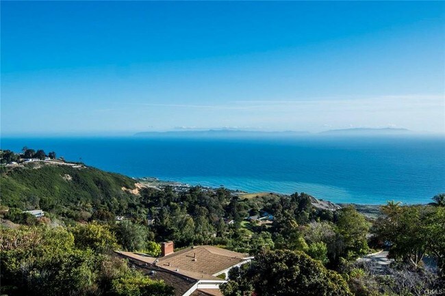 Building Photo - 16 Cinchring Road Rolling Hills CA 90274