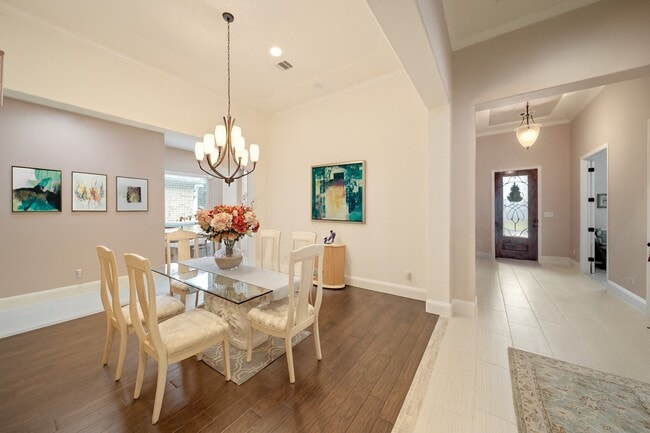 Foto del edificio - 17610 Astrachan Rd