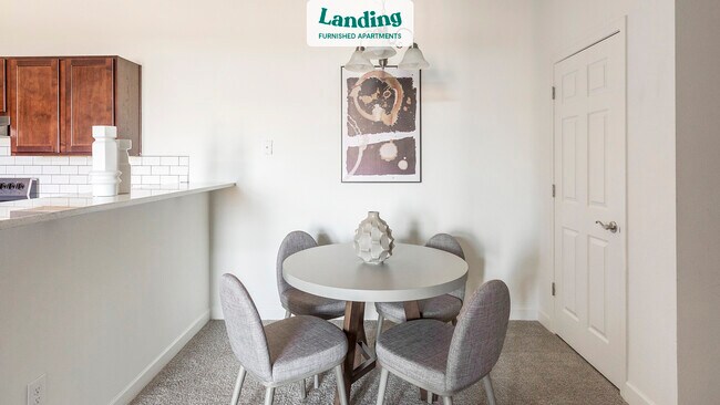 Foto del edificio - 17551 Pinkney St