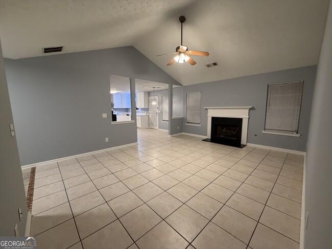 Building Photo - 135 Plantation Blvd