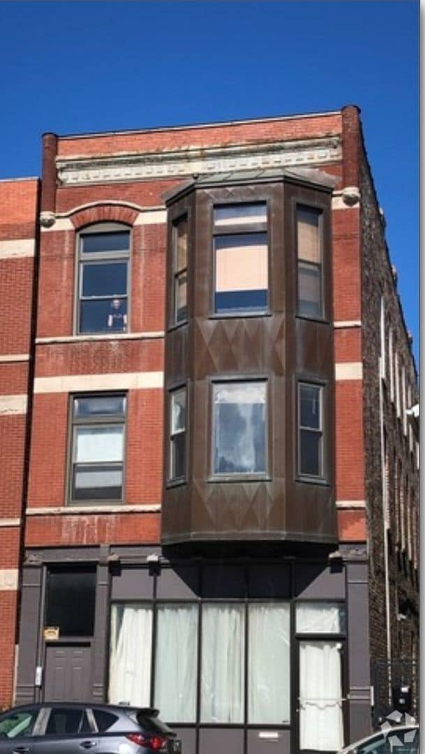 Building Photo - 731 N Noble St