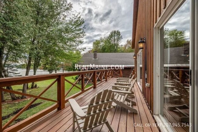 Foto del edificio - 10 Sand Beach Ln