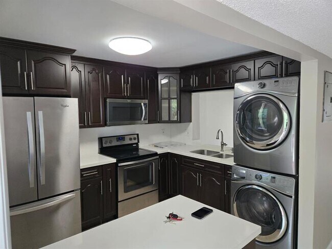 Foto del edificio - 7830 Northwest 33rd Street
