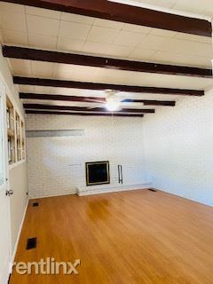 Foto del edificio - 2 br, 1 bath House - 1122 E Alcott St
