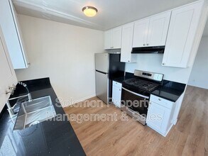 Building Photo - 1311 W Puls St