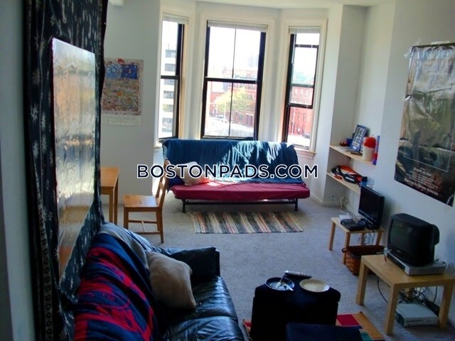 Building Photo - 23 Cortes St