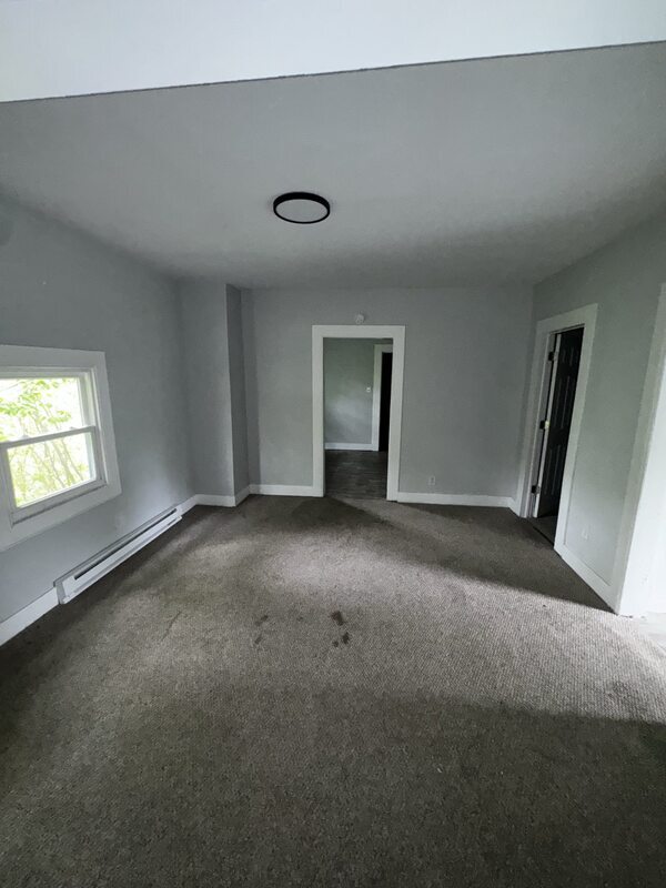 Building Photo - 1009 Ellsworth Pl