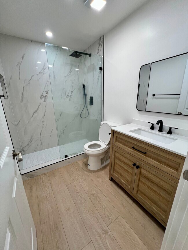 Foto del edificio - 3042 SW 16th Ter