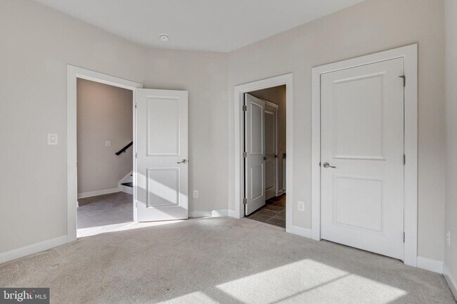 Building Photo - 13202 Woodland Park Rd