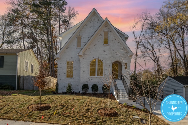 Building Photo - 1409 Sedgefield St