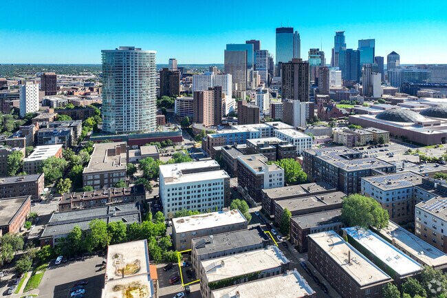Minutos al centro - 1524 LaSalle Ave - City Meets Classic Charm