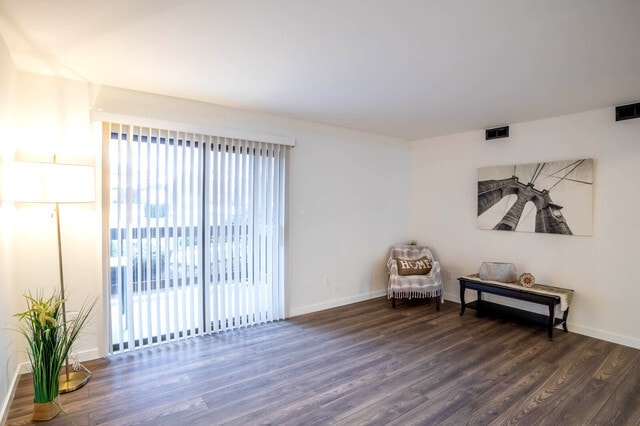 Foto del edificio - 800 Brook Dr