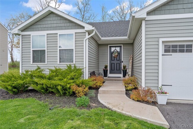 Building Photo - 8565 Cobalt Dr