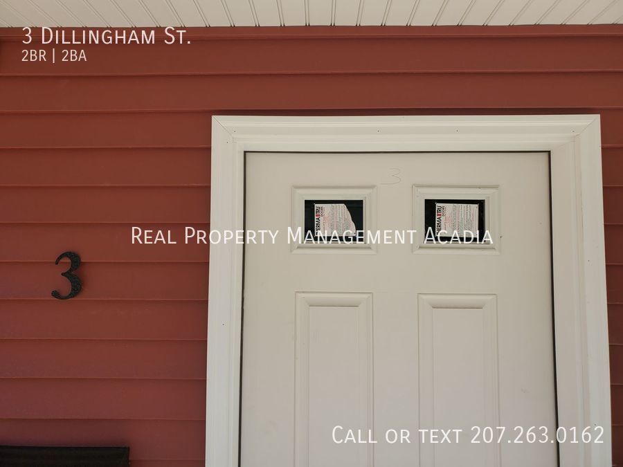 Primary Photo - Elegant and Modern Townhouse Downtown - #3