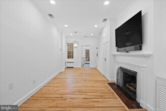 Building Photo - 1343 28th St NW