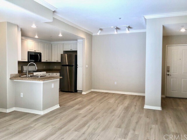Building Photo - 2164 Watermarke Pl