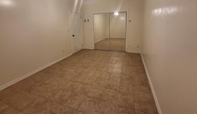 Bedroom2 - 209 W King St