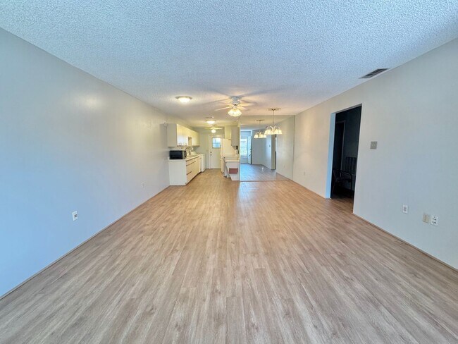 Building Photo - Winter Ridge Condo