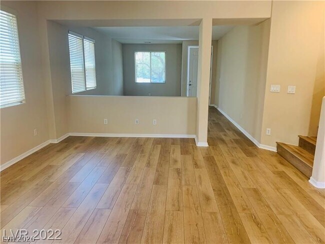 Foto del edificio - 5506 Spiceberry Dr