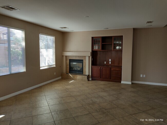 Building Photo - 7423 Poppy Hills Ct