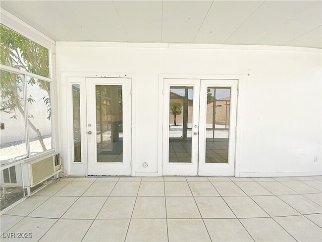 Building Photo - 8316 Cove Landing Ave