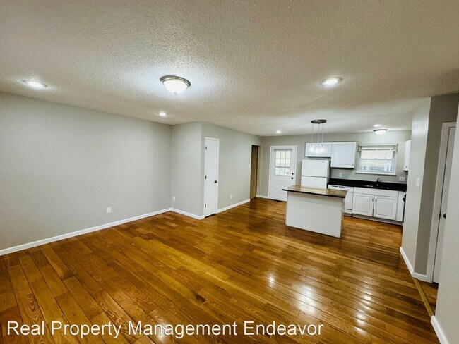 Building Photo - 3 br, 2 bath House - 10572 Boylston Dr
