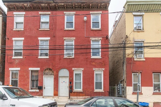 Foto del edificio - 1 br, 1 bath Triplex - 1616 WILLINGTON ST ...