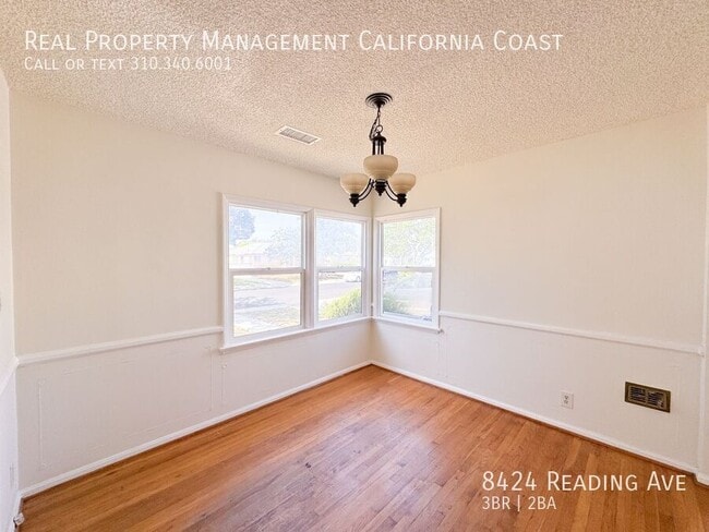 Foto del edificio - 8424 Reading Ave