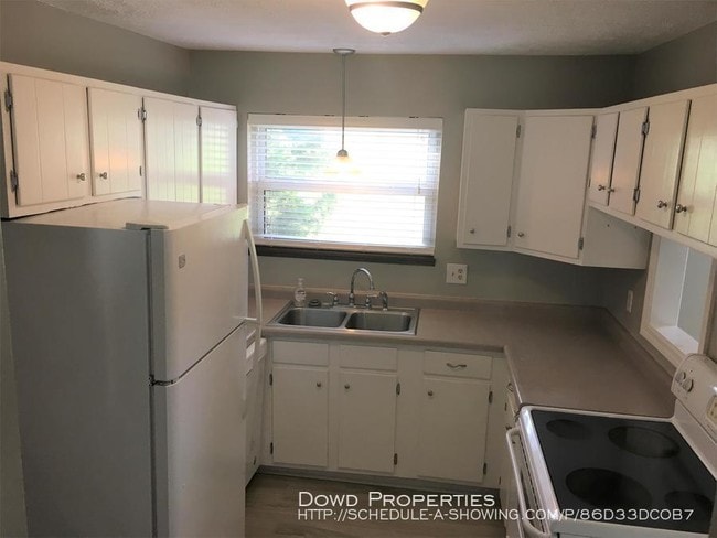 Building Photo - 101 N Orr Dr