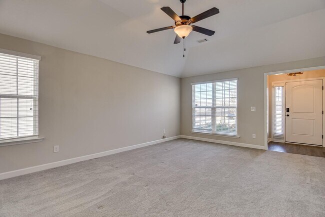 Foto del edificio - 5006 Copse Dr