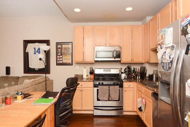 Foto del edificio - 828 W Grace St
