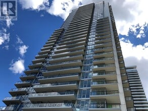 Building Photo - 95-2795 McMahon Dr