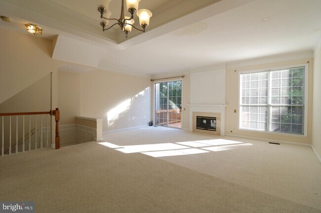 Building Photo - 47640 Sandbank Square