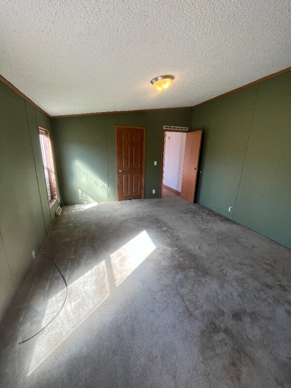 Building Photo - 5979 Kimberly Ln