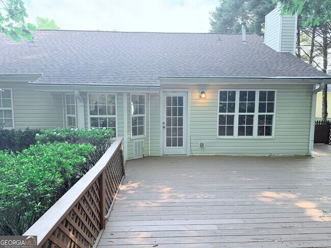 Foto del edificio - 324 Amelia Garden Way SE