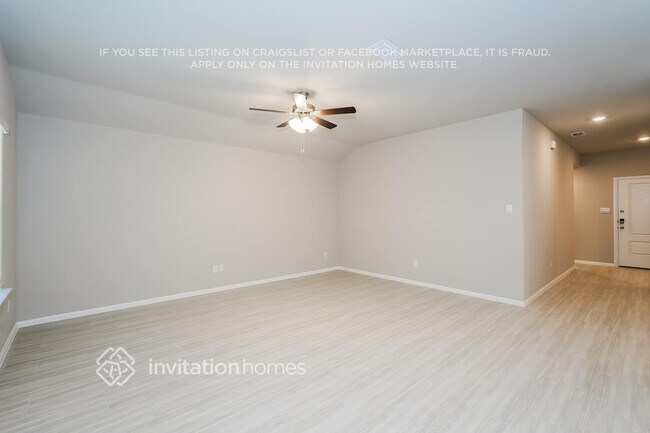 Building Photo - 224 Blanco Dr