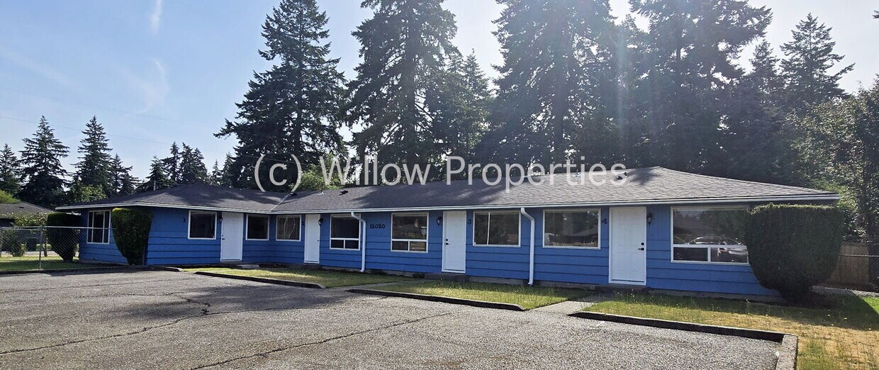 Primary Photo - One Bedroom Newly Remodeled