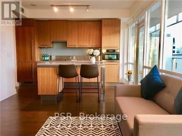 Building Photo - 80 John St