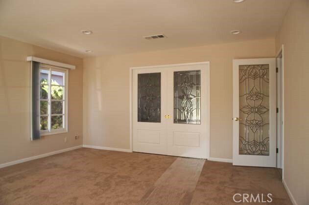 Building Photo - 628 Balboa Dr
