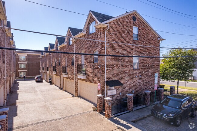 Foto del edificio - 6636 Airline Rd