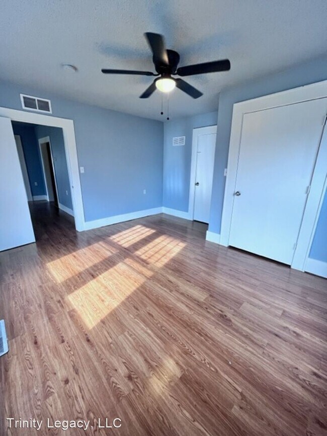 Building Photo - 3 br, 2 bath House - 1210 W Idaho Ave