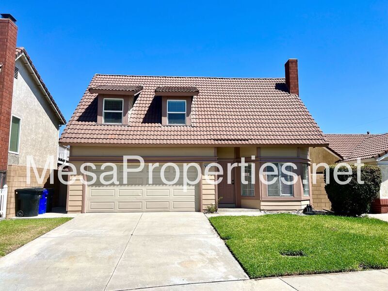 Primary Photo - 11321 Oakwood Dr