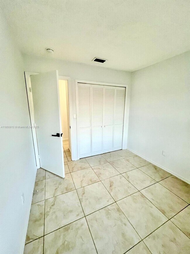 Foto del edificio - 10361 SW 209th Ln