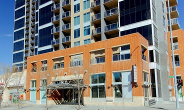 Building Photo - 1320-1321 1st St SE