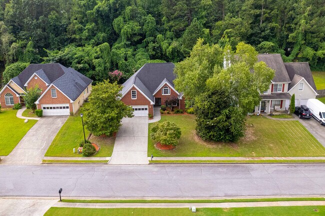Building Photo - 630 Georgian Hills Dr